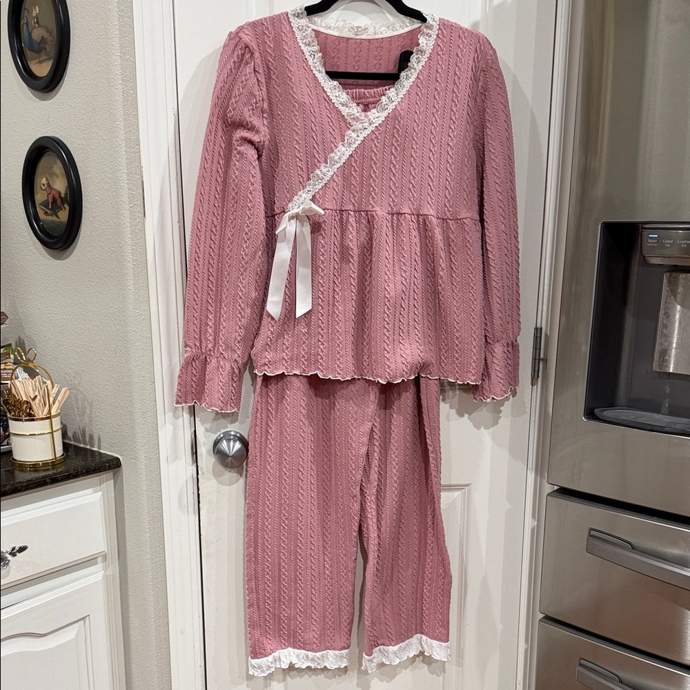 Pink Lace Trim Pajamas